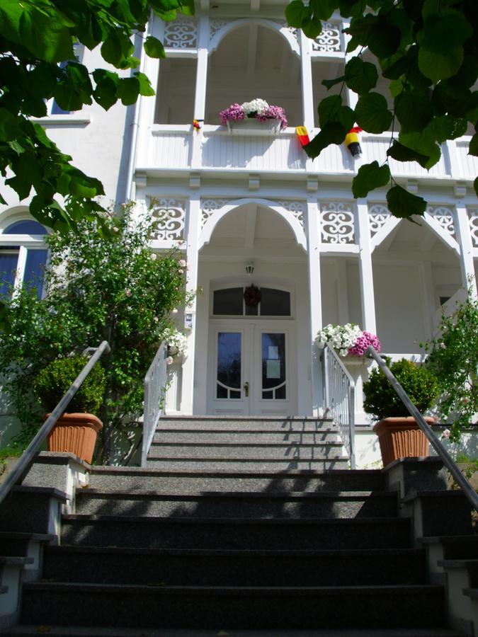 Apartments Haus Eintracht Sellin Zewnętrze zdjęcie